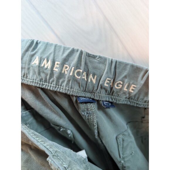American Eagle Olive Green Cargo Pants Mid-Rise Baggy Wide Leg Stretch Casual 4 - Picture 7 of 11